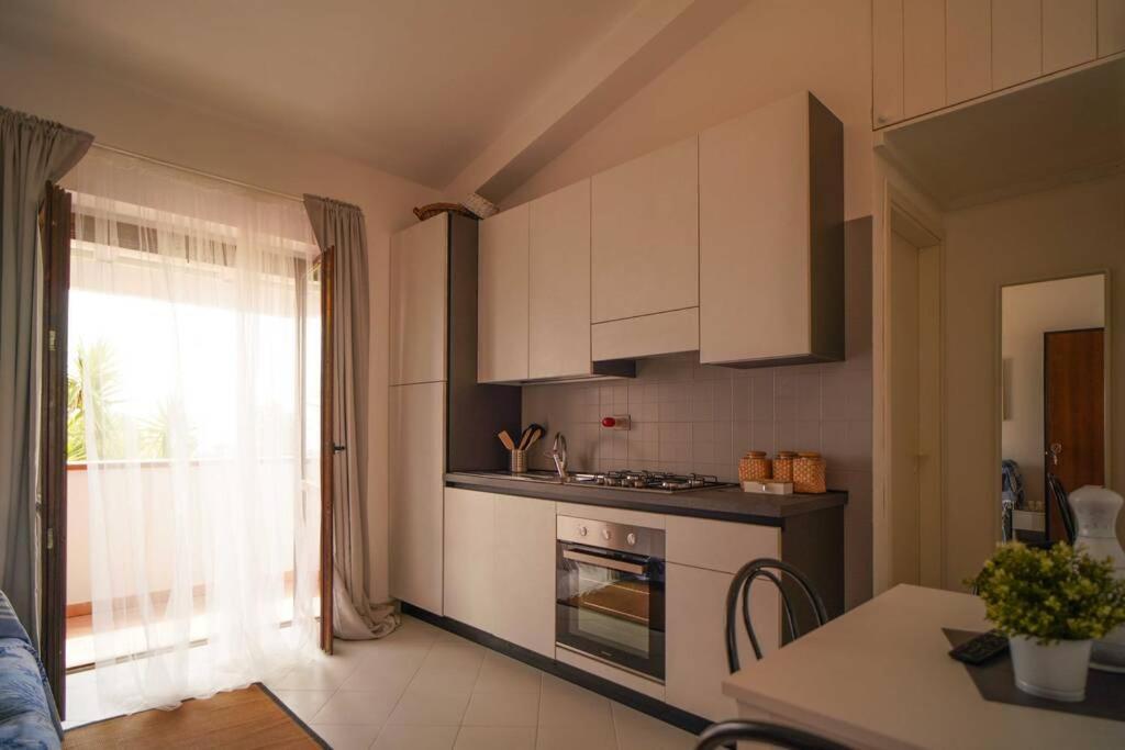 Sea View Vista Mare - Soggiorni Settimanali Da Sabato A Sabato Apartment Isola Di Capo Rizzuto Ngoại thất bức ảnh